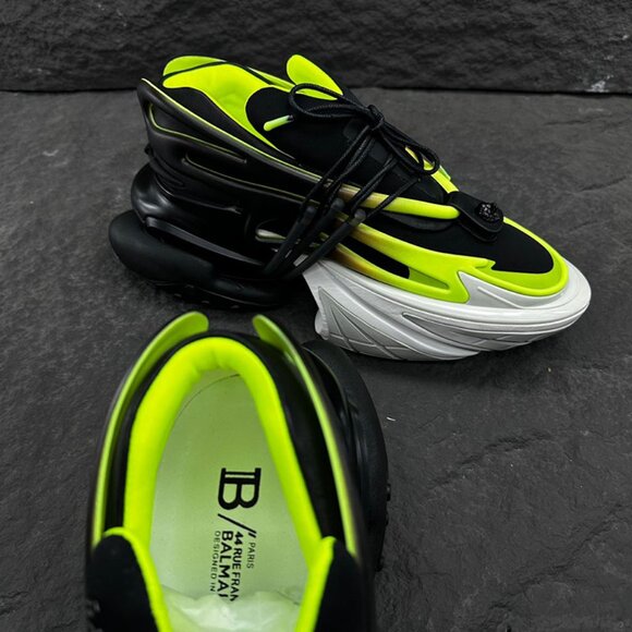 Balmain Unicorn Low-Top Platform Sneakers (Unisex) - Picture 5 of 9